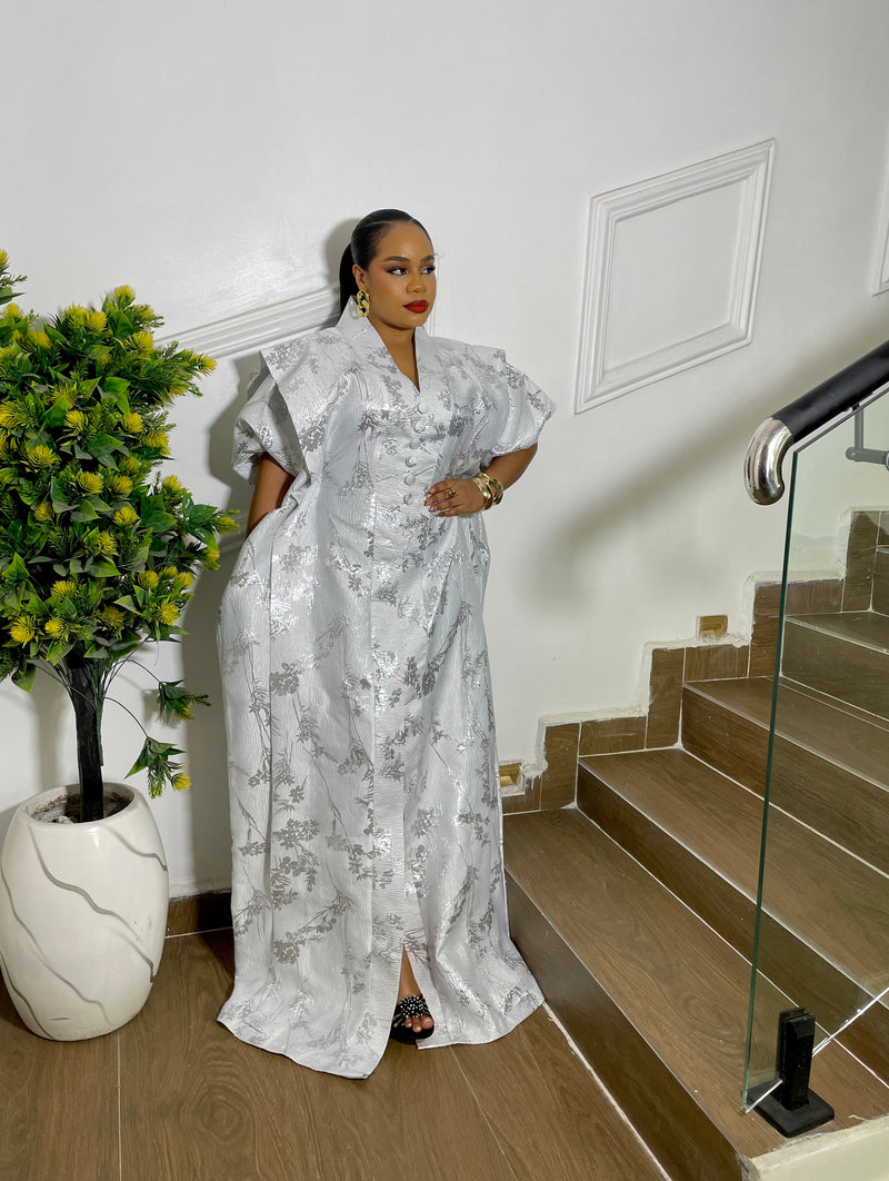 URBAN ROYALTY (WHITE)